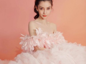 明星 ANGELABABY 造梦视频，让你感受不一样的美